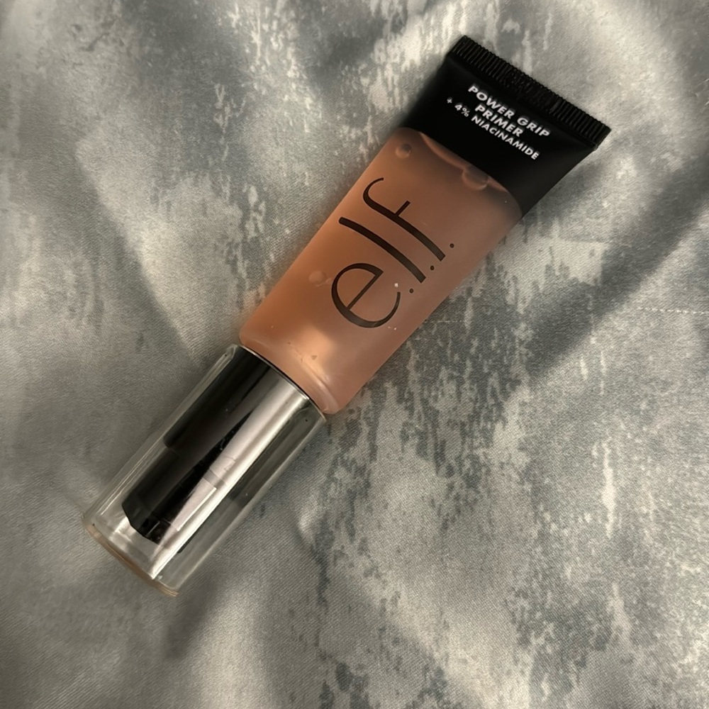 Elf‎ power grip primer 4% niacinamide